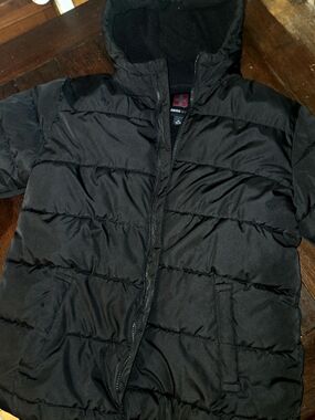 Swiss Tech Kids Black Hooded Puffer Coat